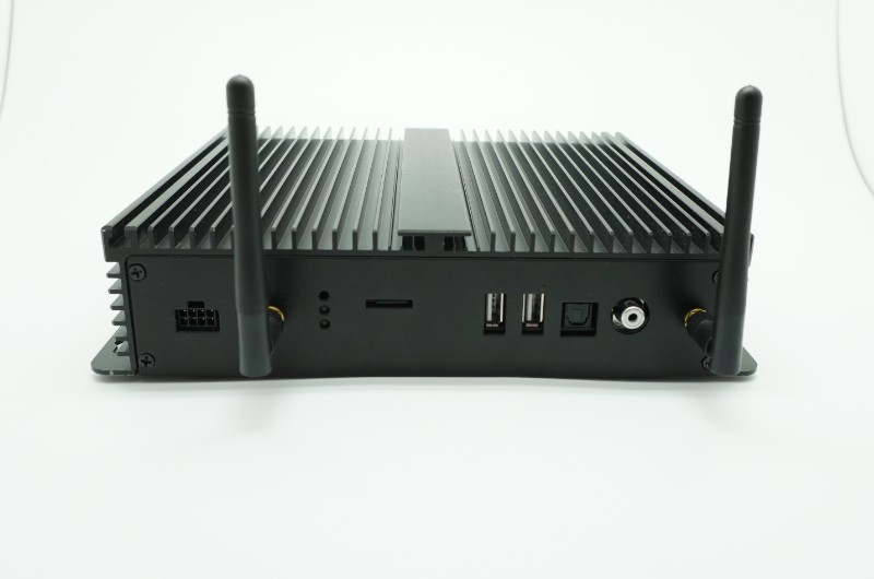 Внутренности процессора AudioBerry DSP3 — блок питания, стабилизаторы, силовая часть