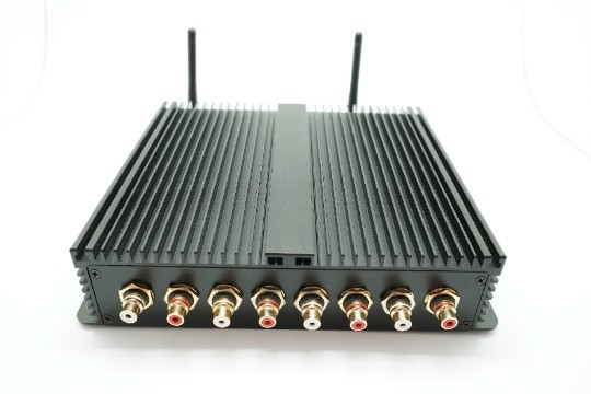 Задняя и передняя панели AudioBerry DSP3